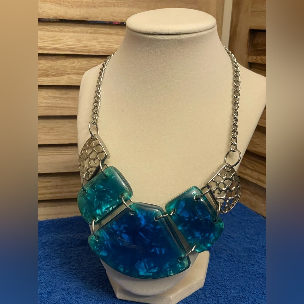 Ashley Stewart Blue and Silver Necklace